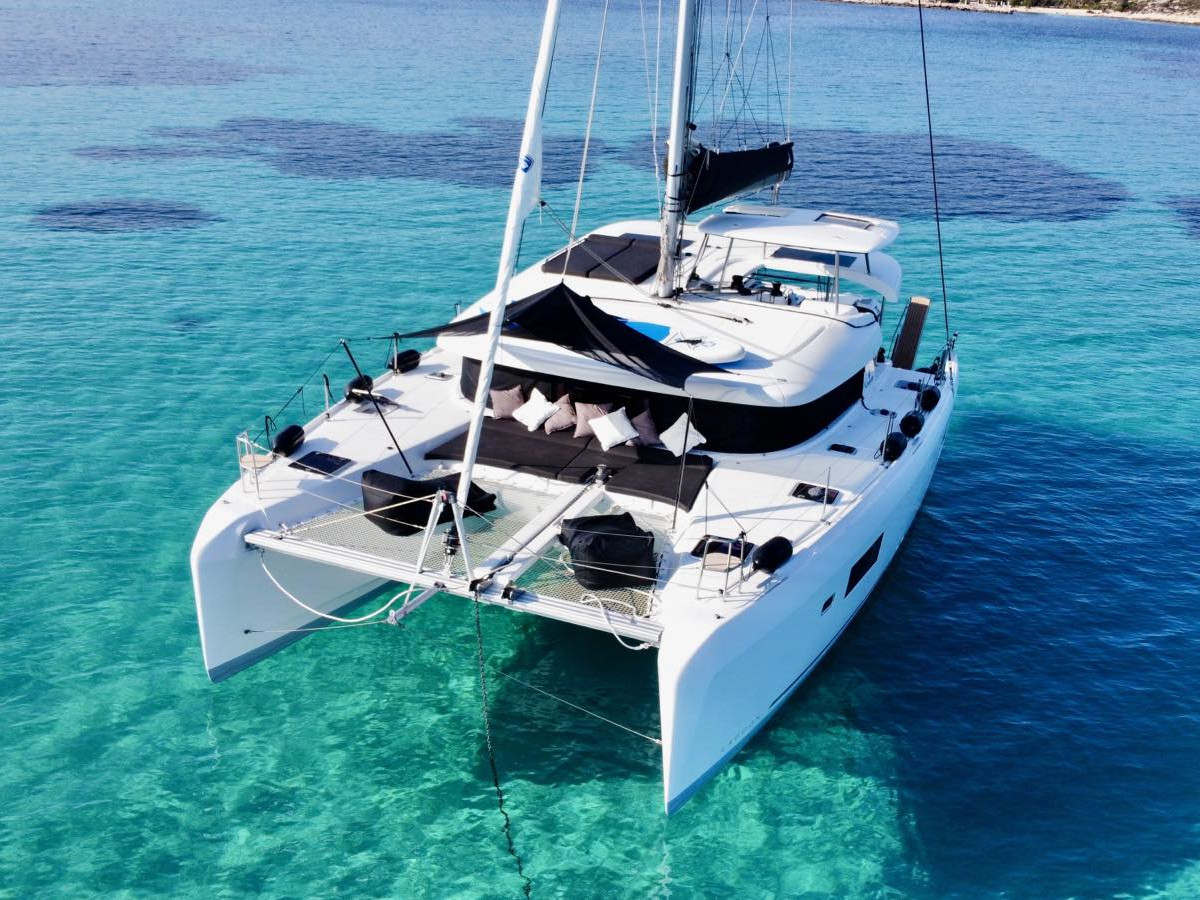 Karla – Lagoon 42