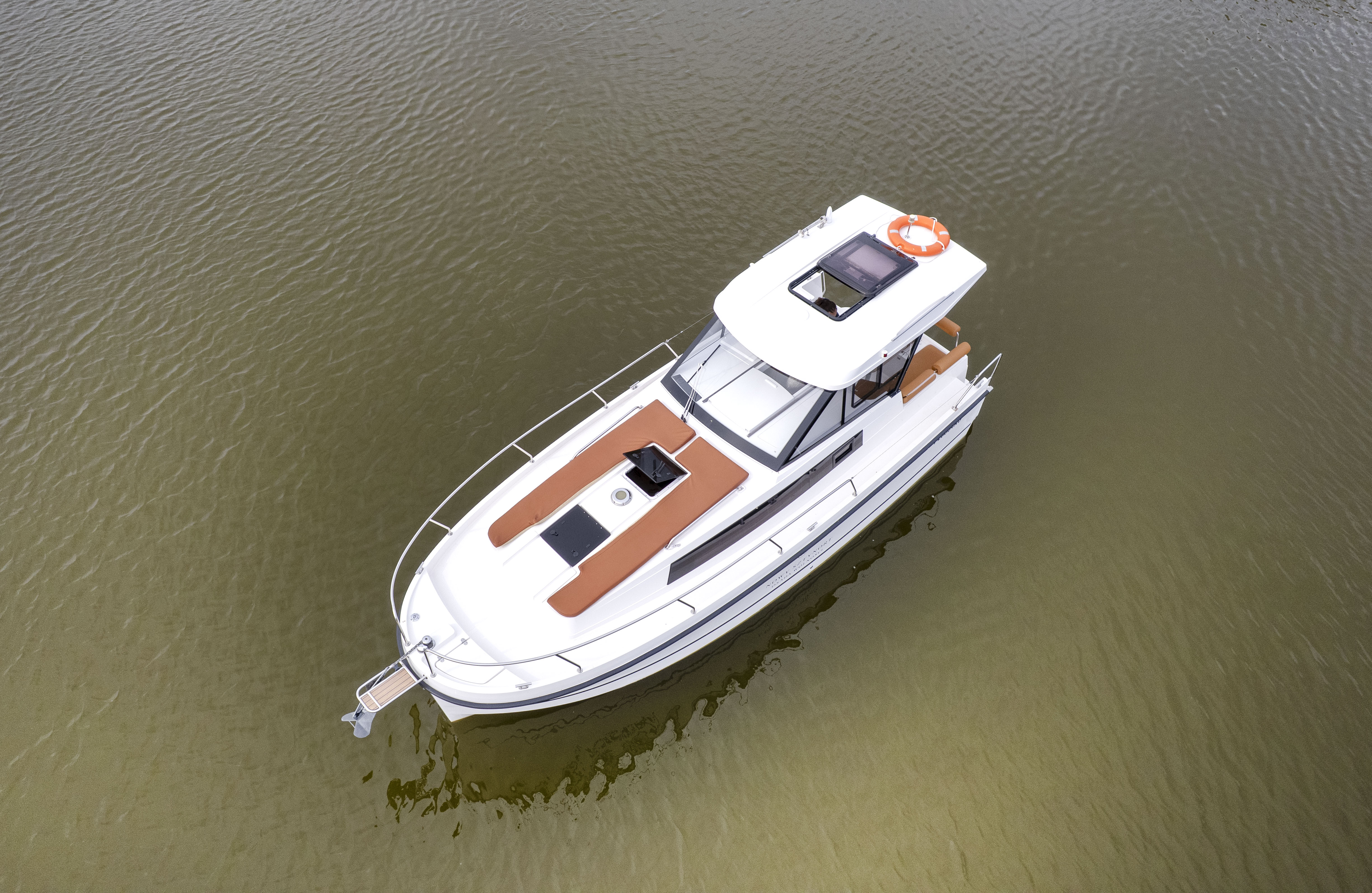 Polanski – Nexus Revo 870 Prestige