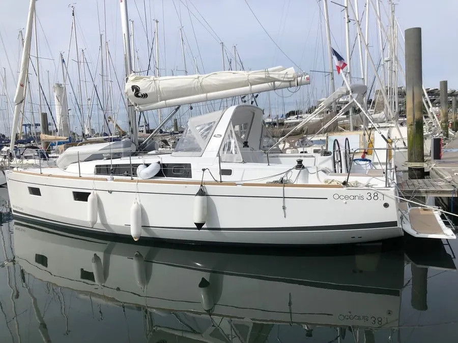 Lisboa – Oceanis 38.1