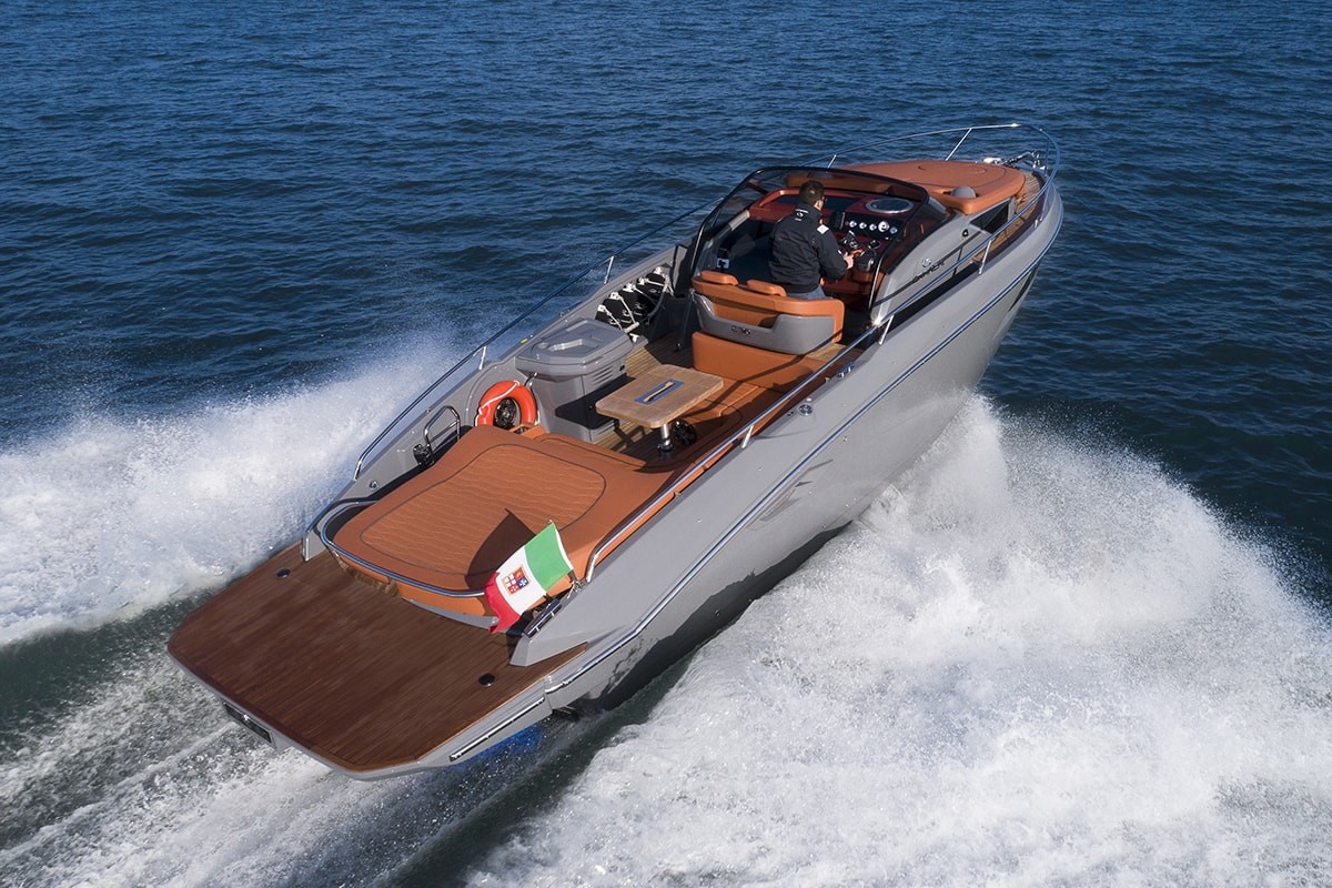 Aurora – Cranchi E30 Endurance