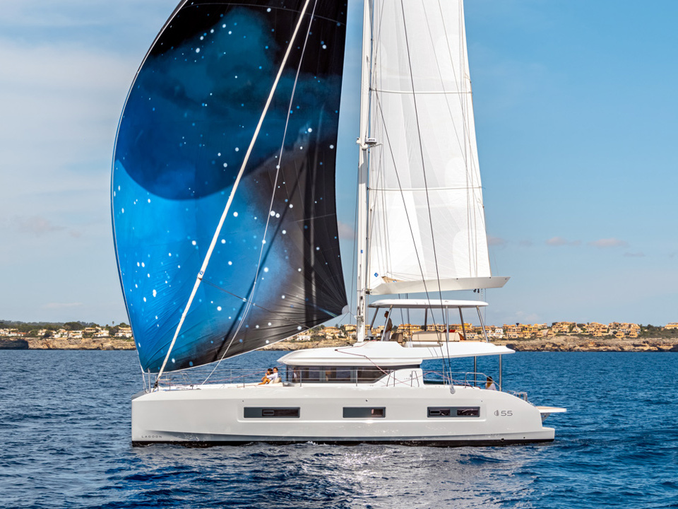 Lulu – Lagoon 55
