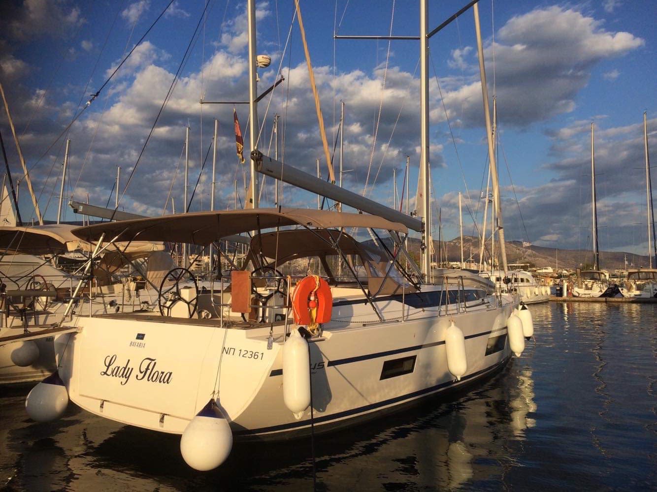 LADY FLORA 1 – Bavaria C45