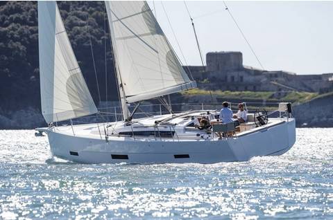 Dufour 430