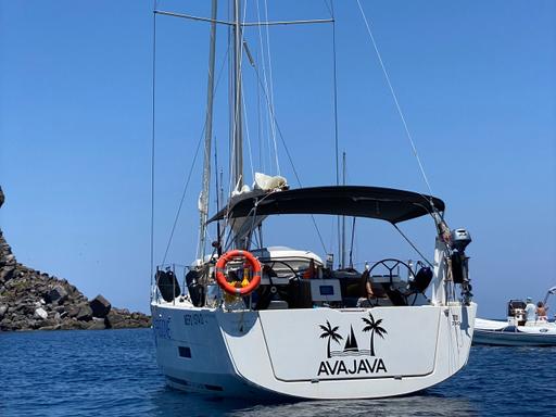 Dufour 390