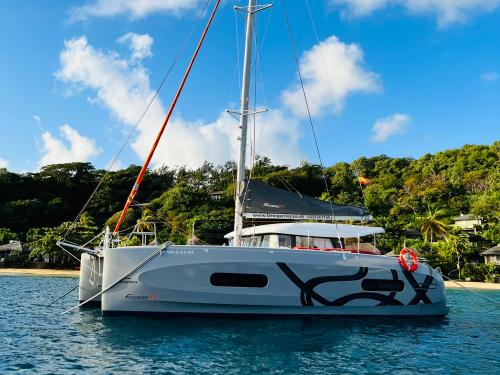 MOANA IBIZA BAREBOAT