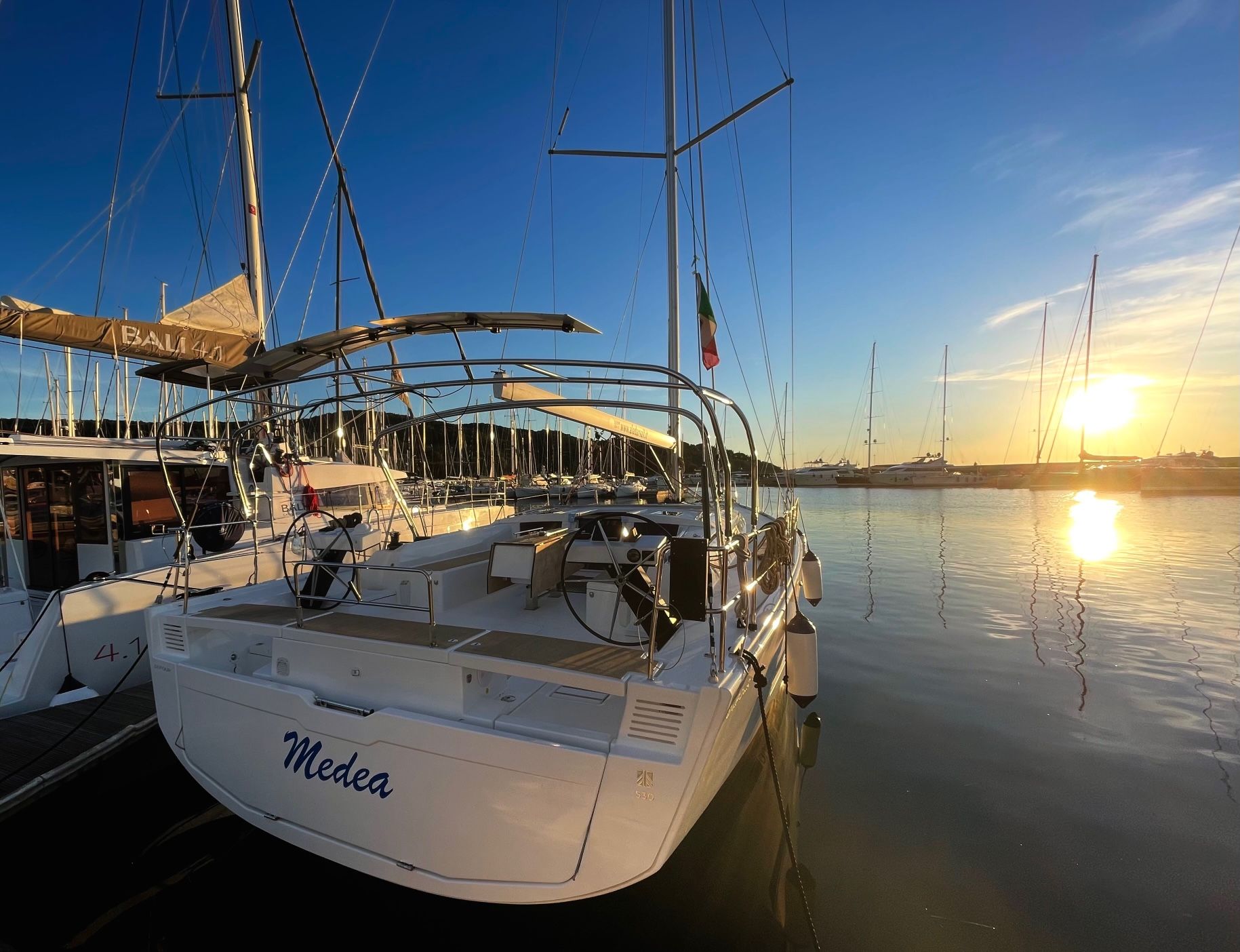 Medea - Water maker, Solar Panel
