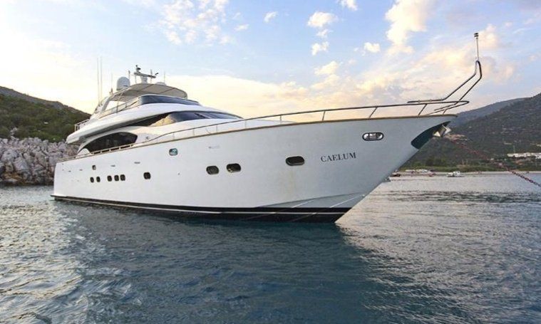24M Deluxe Maiora Motoryacht