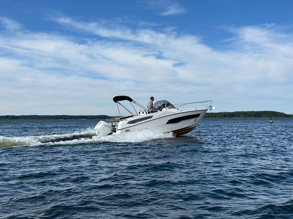 Karnic SL 702 One